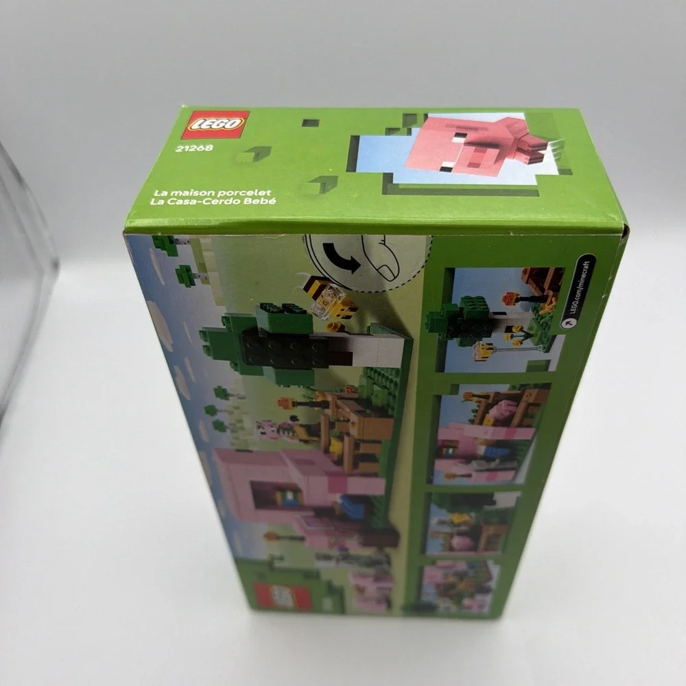 LEGO Minecraft Baby Pig House Playset Minifigures Toy 21268 Ages 7+